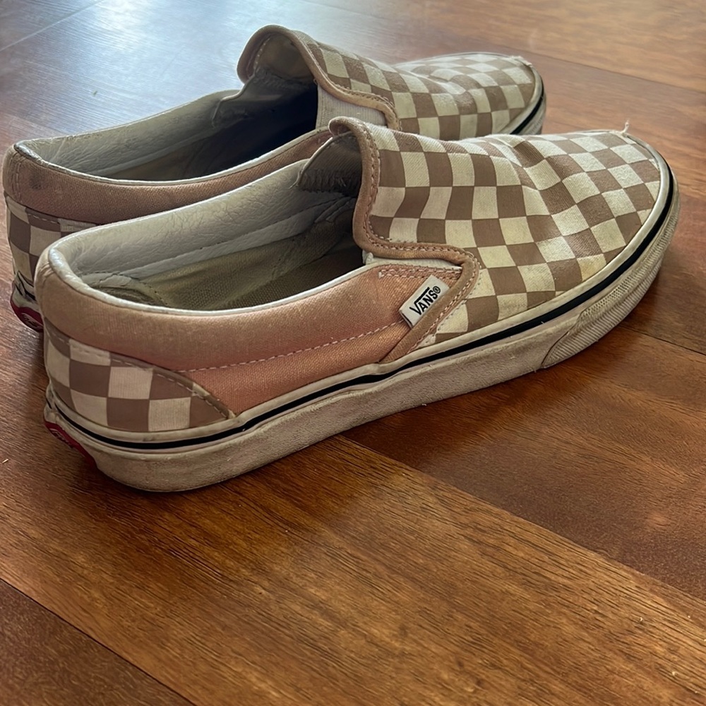 Light Pink checkered slip on vans